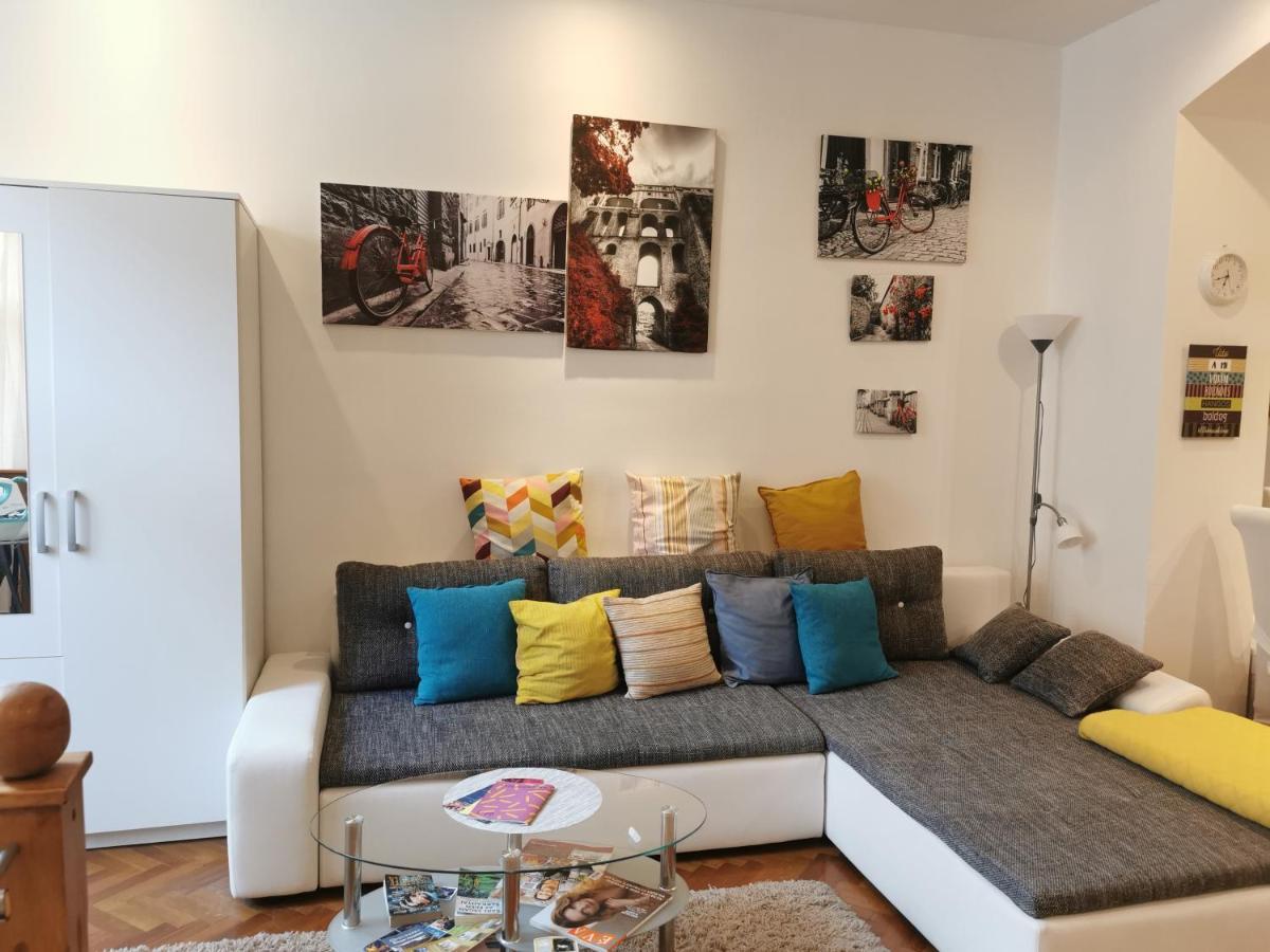 Patrik Apartman Szekesfehervar Ngoại thất bức ảnh